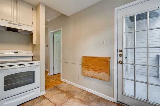 APT-205 - 715 W 22 Nd 1/2 St, Condo with 2 bedrooms, 2 bathrooms and 2 parking in Austin TX | Image 12