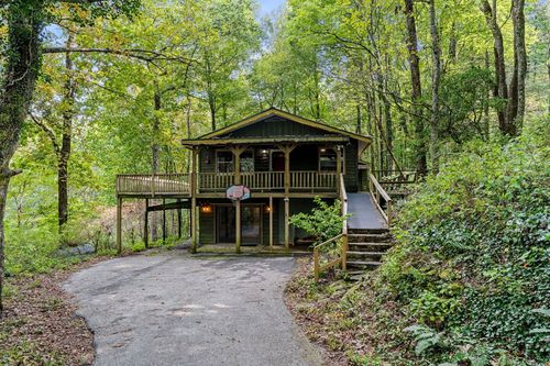 111 Wrights Rd, Scaly Mountain, NC, 28775-0089 | Card Image