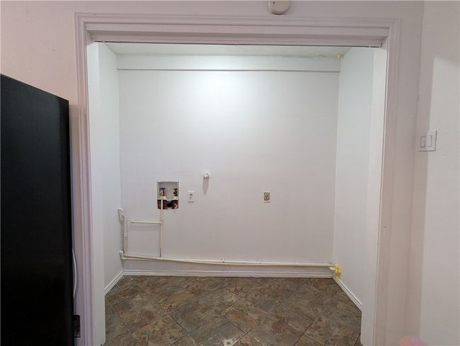 410 E Willis St, House other with 2 bedrooms, 1 bathrooms and null parking in Odem TX | Image 29