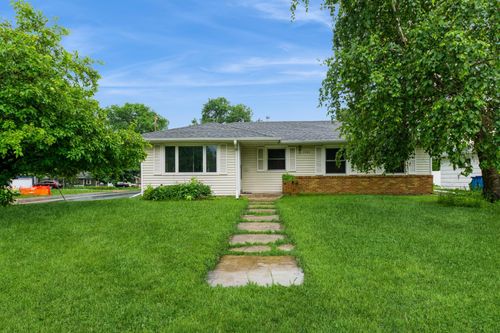1501 W 100th St, Bloomington, MN, 55431-3005 | Card Image