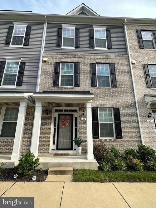 2645 Sierra Nevada Ave, UPPER MARLBORO, MD, 20774-2687 | Card Image