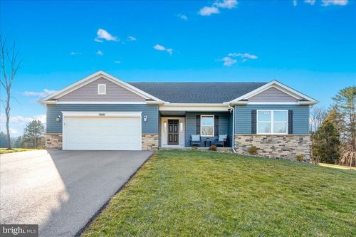 7613 Shenandoah Ct, BOONSBORO, MD, 21713-2446 | Card Image