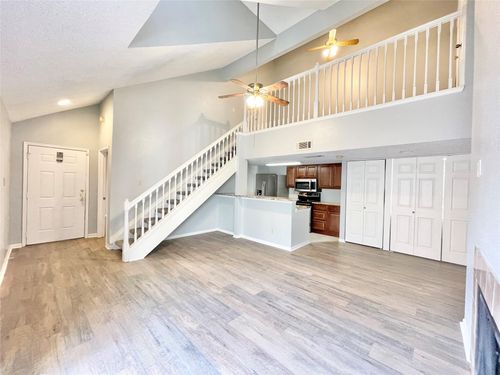 2023-2300 Old Spanish Trl, Houston, TX, 77054-2141 | Card Image