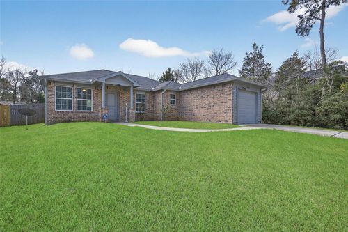 3940 Frontier Rd, Willis, TX, 77378-3690 | Card Image