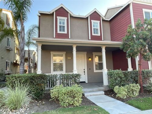 634 Green River St, Oxnard, CA, 93036 | Card Image