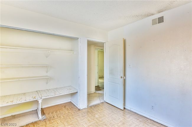 6489 Bugbee Ave, House other with 3 bedrooms, 2 bathrooms and null parking in Las Vegas NV | Image 14