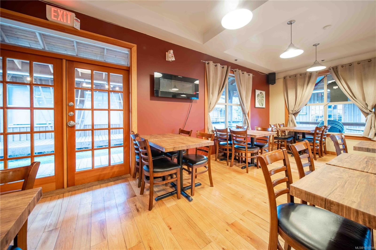 Commercial Sale in Nanaimo 5