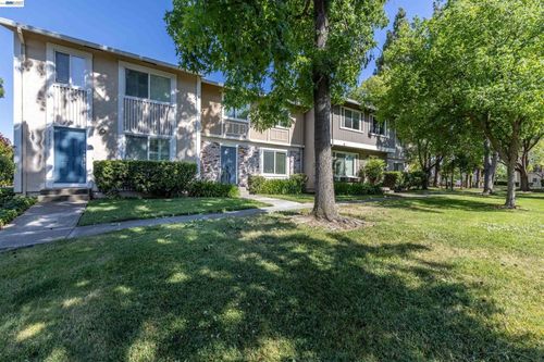 3734 Carrigan Cmn, Livermore, CA, 94550-4857 | Card Image