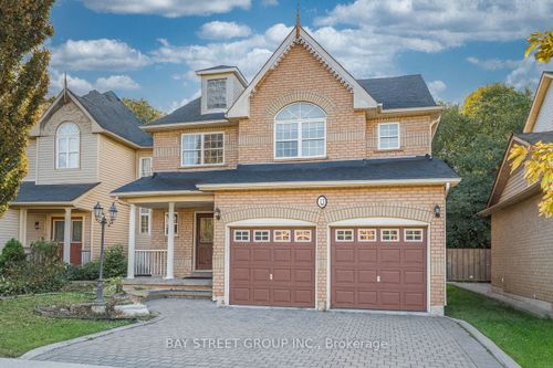 43 English Oak Dr, Richmond Hill, ON, L4E3W2 | Card Image