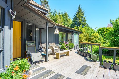 1334 Chesterman Beach Rd, Tofino, BC, V0R2Z0 | Card Image