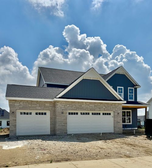1208 Briarwood Ln, Mahomet, IL, 61853-7639 | Card Image
