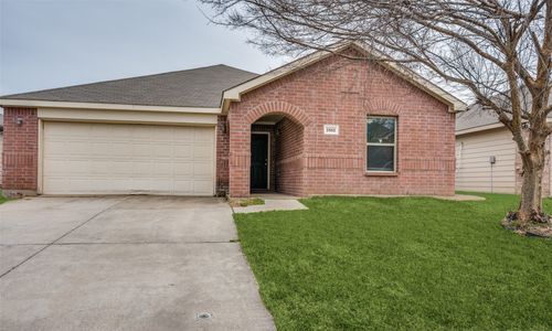 1861 Sheffield Pl, Fort Worth, TX, 76112-4097 | Card Image