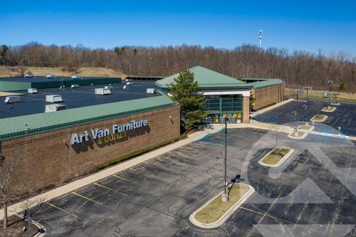 4273 Alpine Ave Nw, Comstock Park, MI, 49321-8349 | Card Image