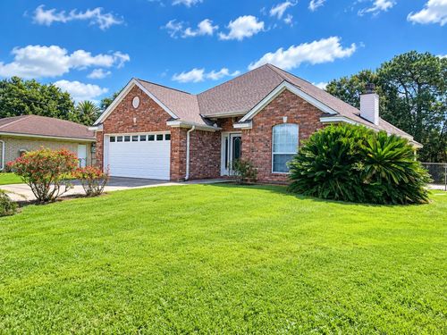 3865 Fish Hook Ln, Bridge City, TX, 77611-3263 | Card Image