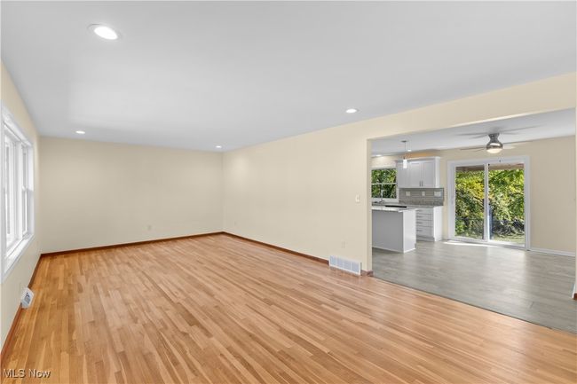504 Rose Ave, House other with 3 bedrooms, 2 bathrooms and null parking in Tiltonsville OH | Image 11