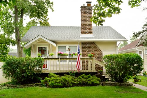 226 172nd St, Hammond, IN, 46324-1802 | Card Image