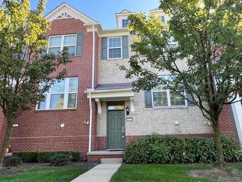 44474 Gwinnett Loop, Novi, MI, 48377-2559 | Card Image