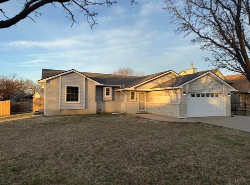 4823 S Mount Carmel Cir, Wichita, KS, 67217-4058 | Card Image