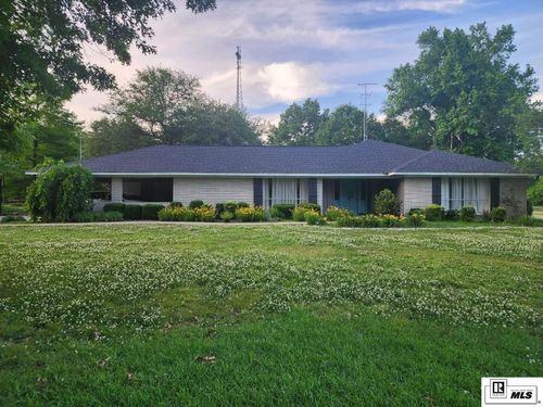 111 Burnside Dr, Tallulah, LA, 71282-5505 | Card Image