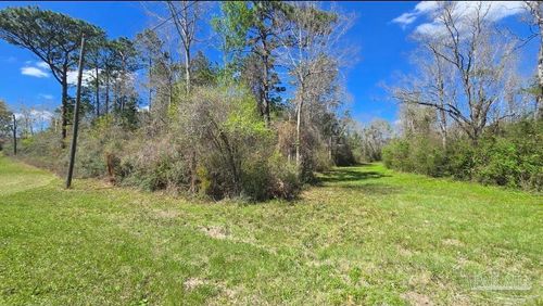 400 Welcome Cir, Cantonment, FL, 32533 | Card Image