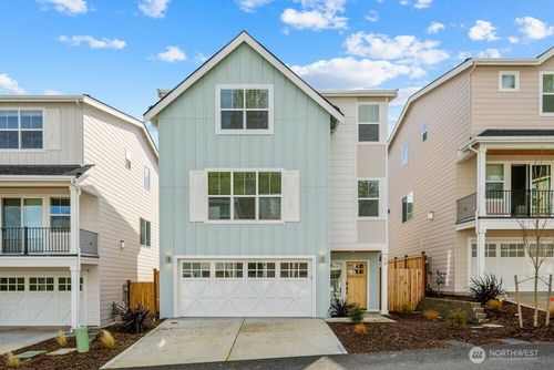 16 160th Pl Se, Bothell, WA, 98012-1417 | Card Image