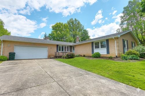 1740 Washington Blvd, Louisville, OH, 44641-1509 | Card Image