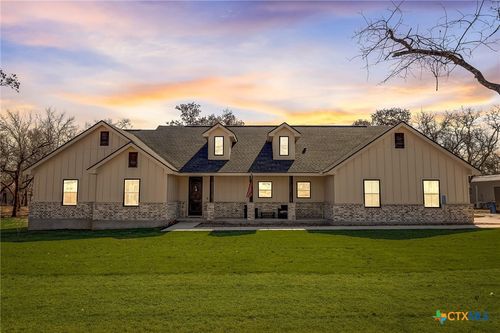 281 Cibolo Way, La Vernia, TX, 78121-0029 | Card Image