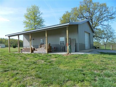 8 Robin Wood Lane, House other with 2 bedrooms, 3 bathrooms and null parking in Everton MO | Image 3