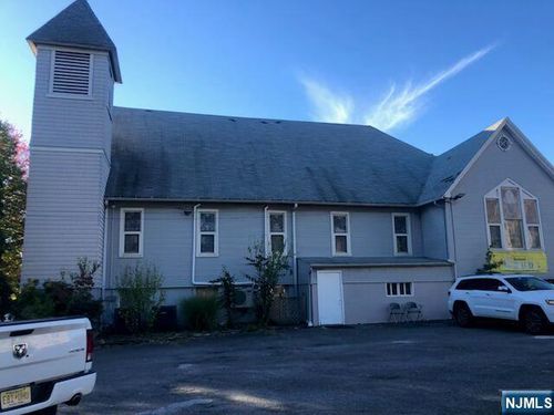 62-60-62 Cedar St, Ridgefield Park, NJ, 07660-1624 | Card Image