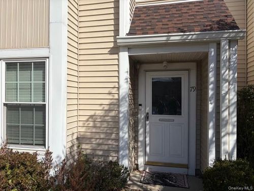 79 Creekside Cir, Spring Valley, NY, 10977-3908 | Card Image