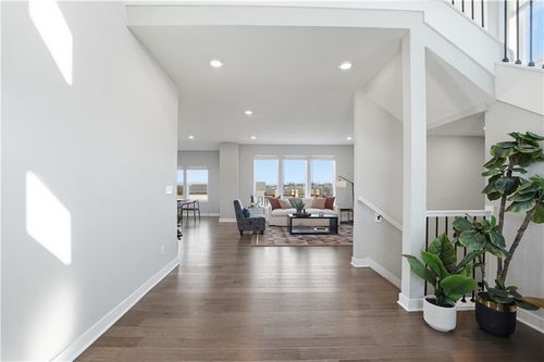 11115 N Glenwood Ave, Kansas City, MO, 64157-8074 | Card Image