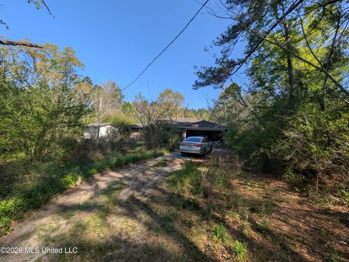 29 Gatlin Rd, Purvis, MS, 39475-3640 | Card Image