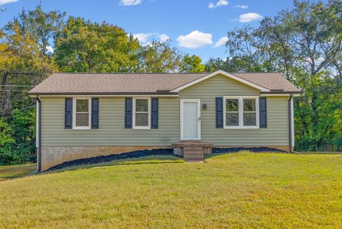 303 Carla Ct, Clarksville, TN, 37043-1831 | Card Image