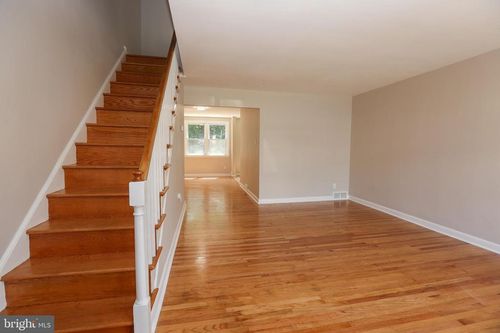 607 Briarcliff Rd, UPPER DARBY, PA, 19082-5205 | Card Image