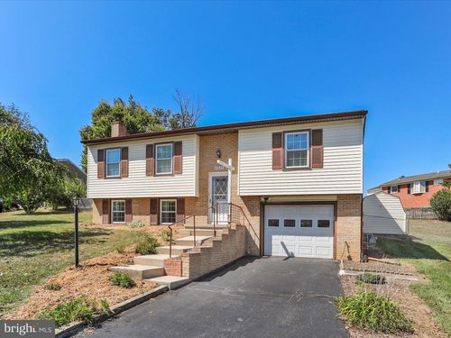 10825 Wyncote Dr, HAGERSTOWN, MD, 21740-7784 | Card Image