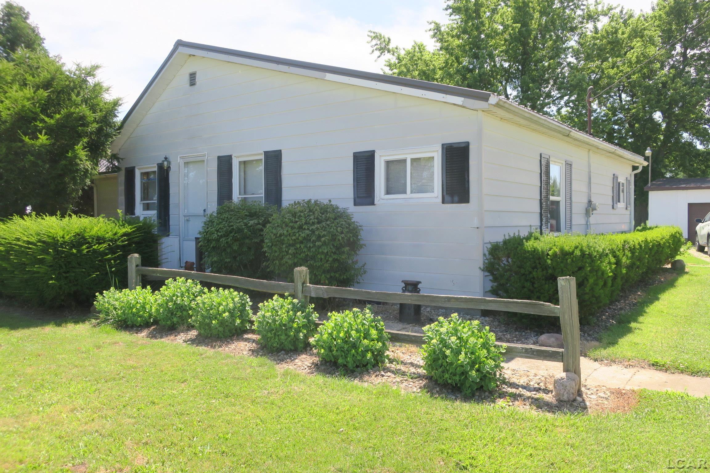 Pence Hwy, Blissfield, MI 49228
