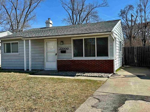 22000 Blackstone St, Oak Park, MI, 48237-2853 | Card Image