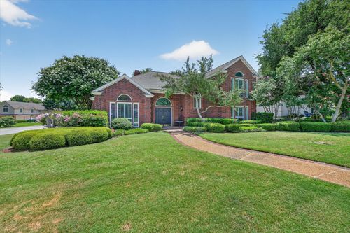 4305 Green Meadow St E, Colleyville, TX, 76034-3922 | Card Image
