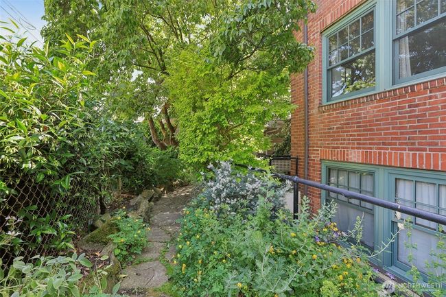 APT-206 - 408 Bellevue Ave E, Condo with 0 bedrooms, 1 bathrooms and null parking in Seattle WA | Image 22