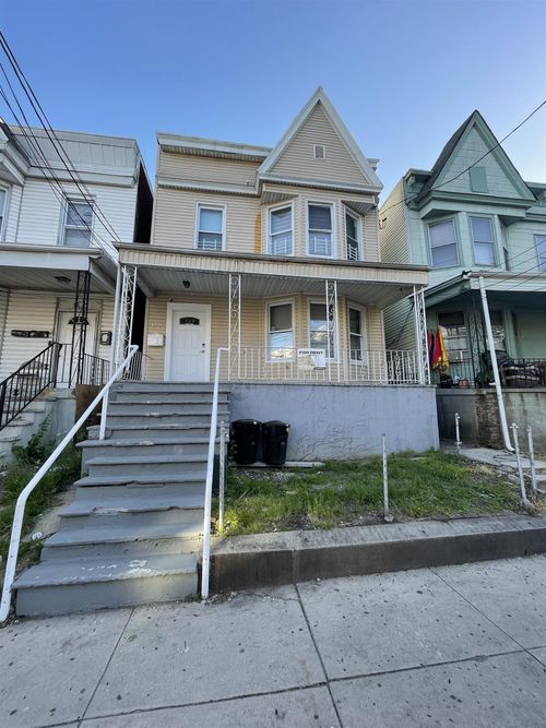 1-113 Virginia Ave, Jersey City, NJ, 07304-2219 | Card Image