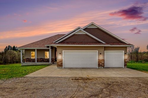 1160 S M 140, Watervliet, MI, 49098-9543 | Card Image