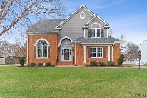 354 Shade Tree Drive, Colonial Heights, VA, 23834 | Card Image