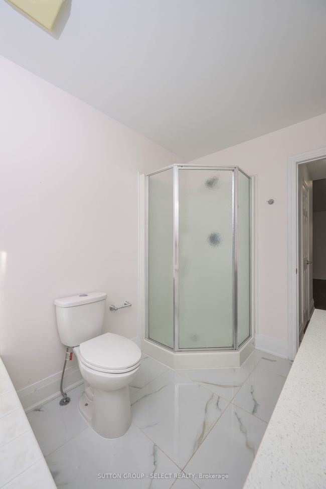 16 - 519 Riverside Dr, Condo with 3 bedrooms, 3 bathrooms and 1 parking in London ON | Image 18