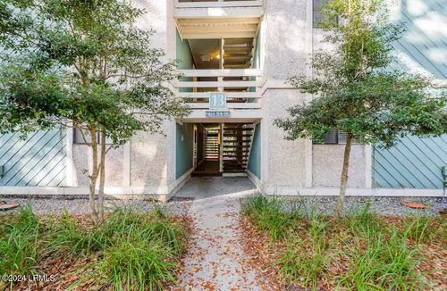 13e-45 Folly Field Rd, Hilton Head Island, SC, 29928-5487 | Card Image
