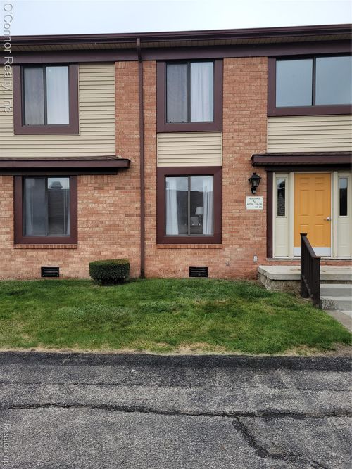 apt-c25-1975 Michigan Ave, Marysville, MI, 48040-1875 | Card Image