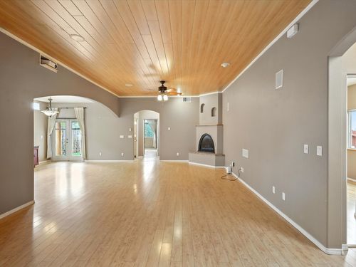 1508 Kachina Ridge Dr, Santa Fe, NM, 87507-5074 | Card Image