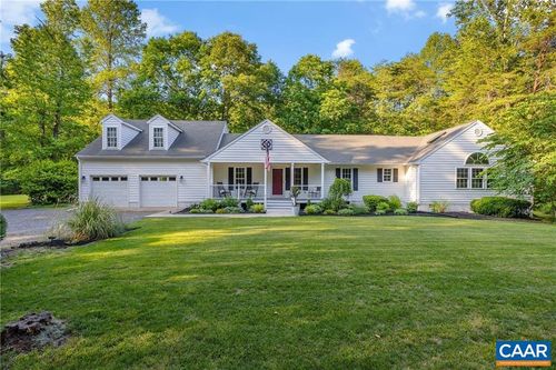 3924 Whitehall Rd, Sandy Hook, VA, 23153-2208 | Card Image