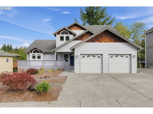 810 Howard Dr, Clatskanie, OR, 97016-7314 | Card Image