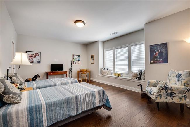 10140 Grandview Sq, House other with 5 bedrooms, 5 bathrooms and null parking in Duluth GA | Image 45