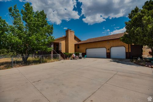 875 N Creek Loop Rd, Beaver, UT, 84713 | Card Image